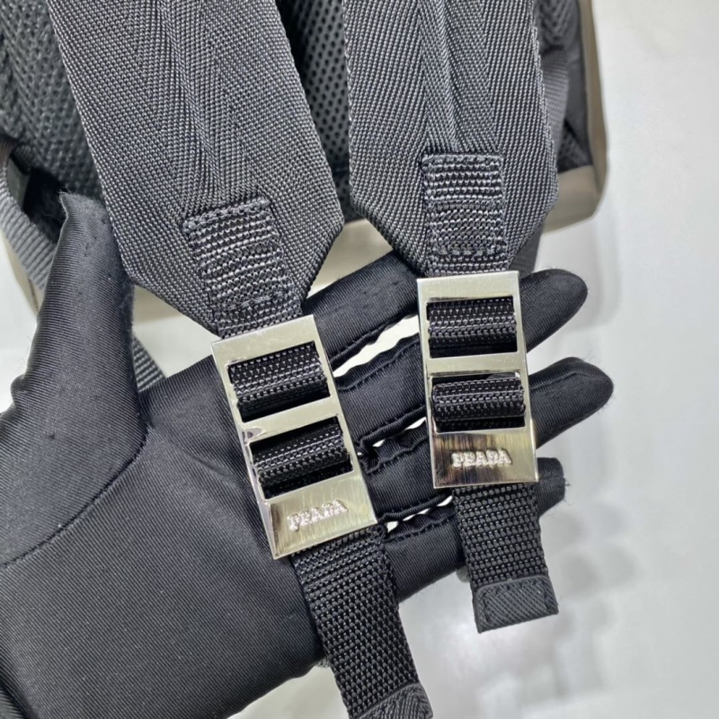 Pra*a backpacks